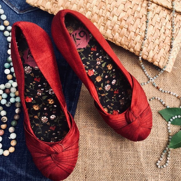 Red Heels by “K-9 Rocketdog” - Picture 2 of 3